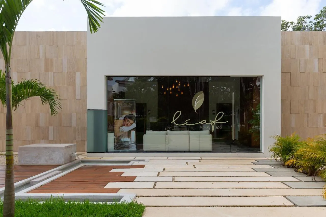 Central Park Resort & Spa טולום מלון