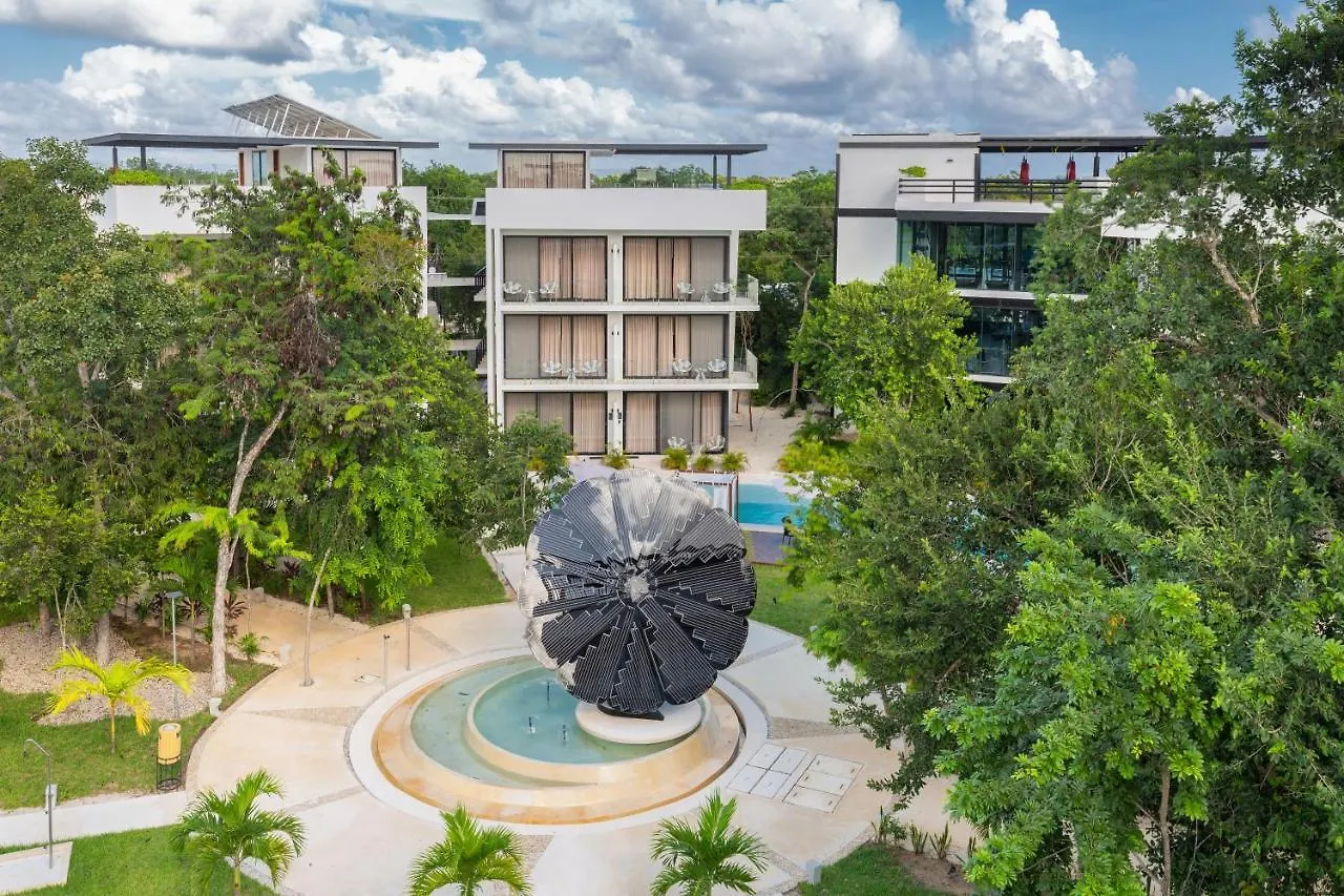 Central Park Resort & Spa טולום